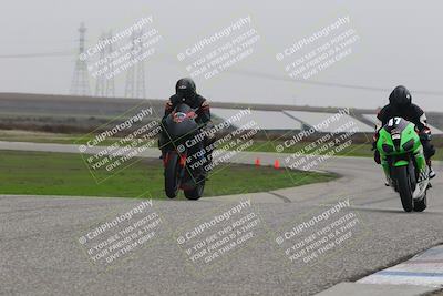 media/Nov-30-2025-TrackDaz (Sun) [[d8b22663df]]/B Group/Session 5 (Wheelie Bump)/